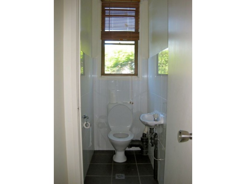 4/11 Orvieto Avenue, Mermaid Waters QLD 4218