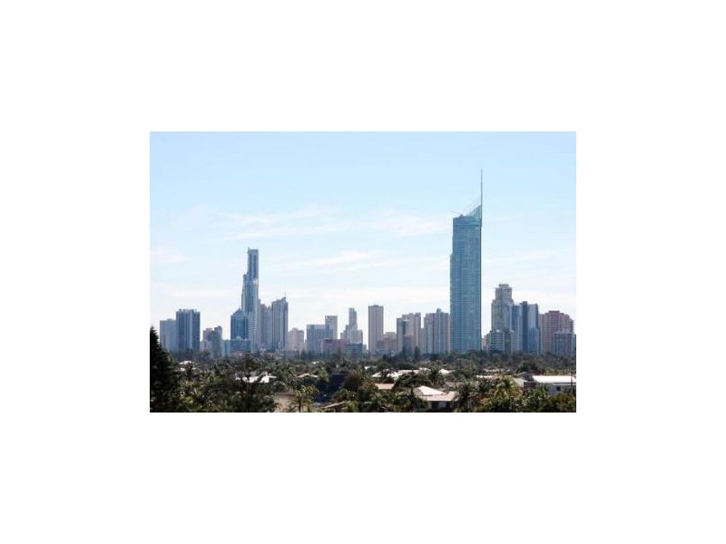 17/56 “Westwater Towers” Hooker Boulevard, Broadbeach QLD 4218