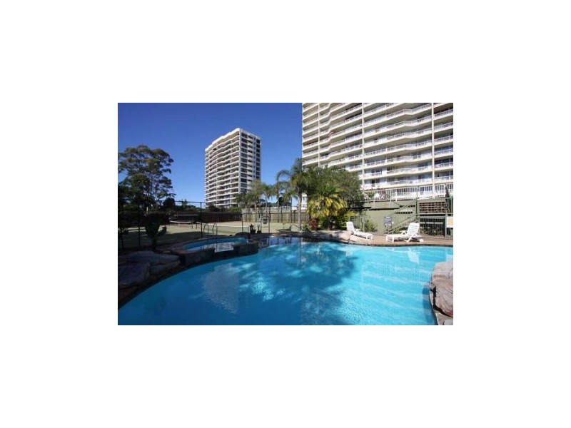 17/56 “Westwater Towers” Hooker Boulevard, Broadbeach QLD 4218