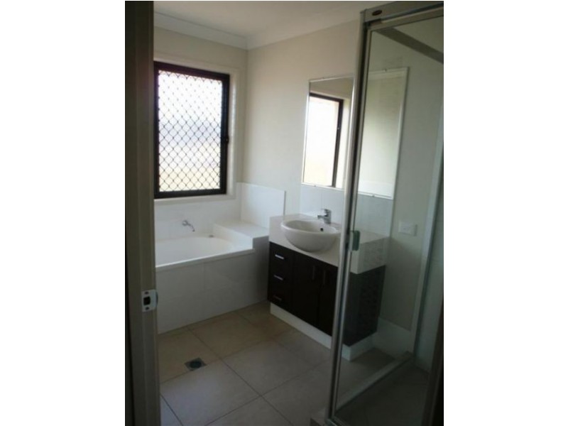 14 Conjola Lane, Waterford QLD 4133