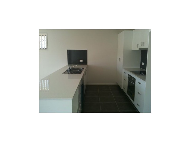 9 Katie Street, Pimpama QLD 4209