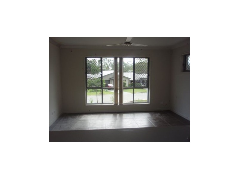 9 Katie Street, Pimpama QLD 4209