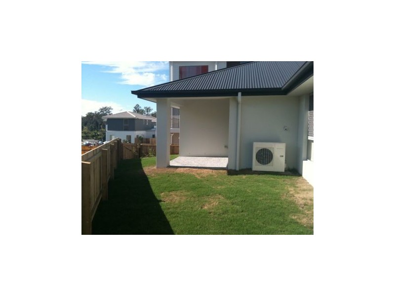 9 Katie Street, Pimpama QLD 4209