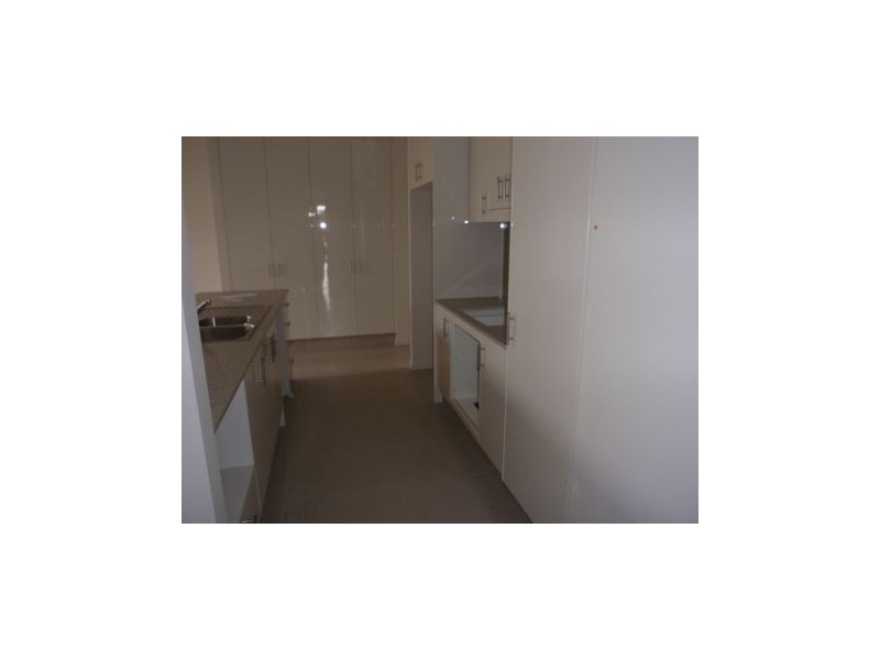 6 Plantation Crescent, Upper Coomera QLD 4209