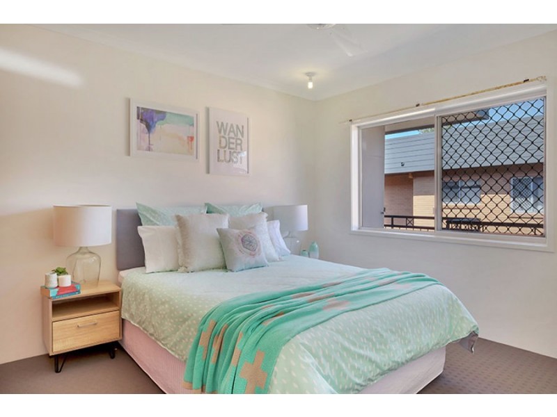 7/70 Marine Parade, Miami QLD 4220