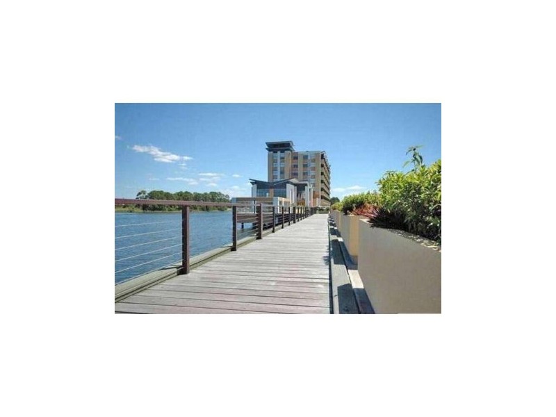 549/25 Lake Orr Drive, Robina QLD 4226