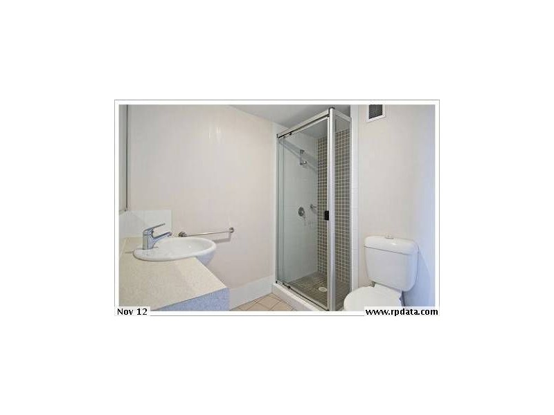 549/25 Lake Orr Drive, Robina QLD 4226