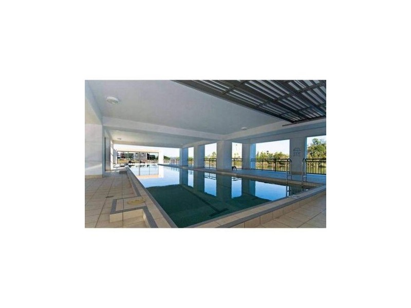 549/25 Lake Orr Drive, Robina QLD 4226