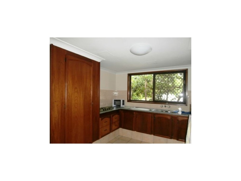 1/2216 Gold Coast Highway, Mermaid Beach QLD 4218