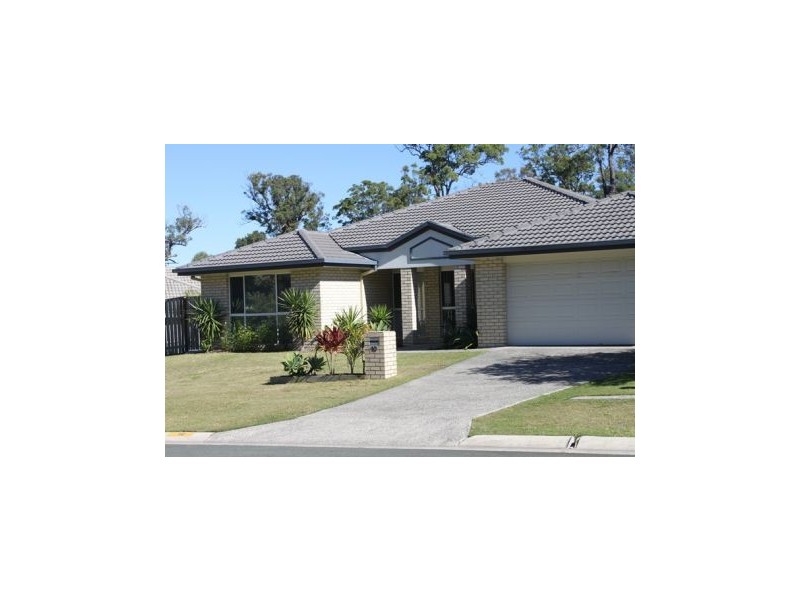 10 Coomera Heights Drive, Pimpama QLD 4209