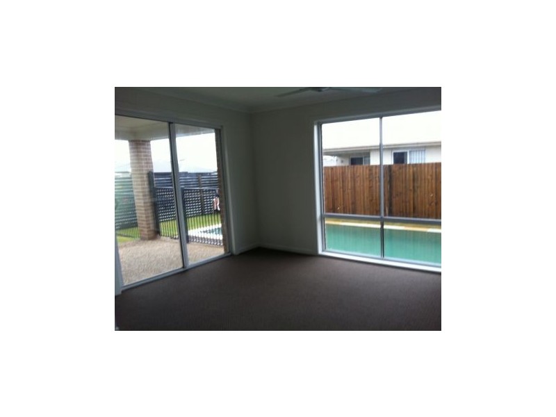 21 Arcadia Boulevard, Pimpama QLD 4209