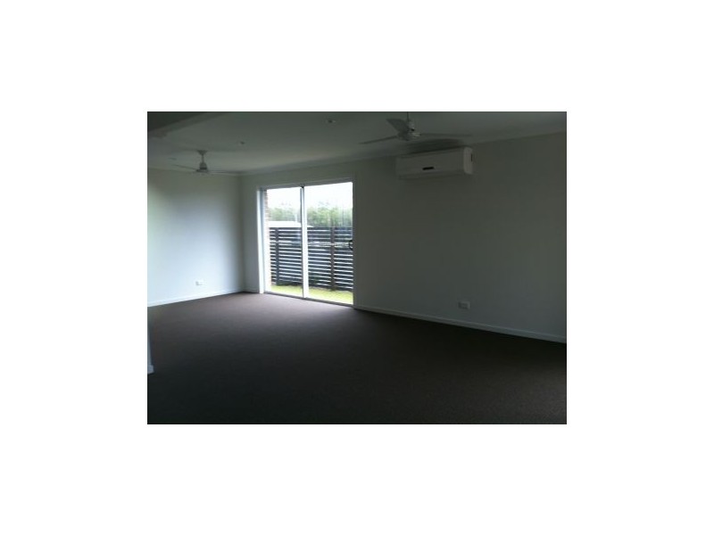 21 Arcadia Boulevard, Pimpama QLD 4209