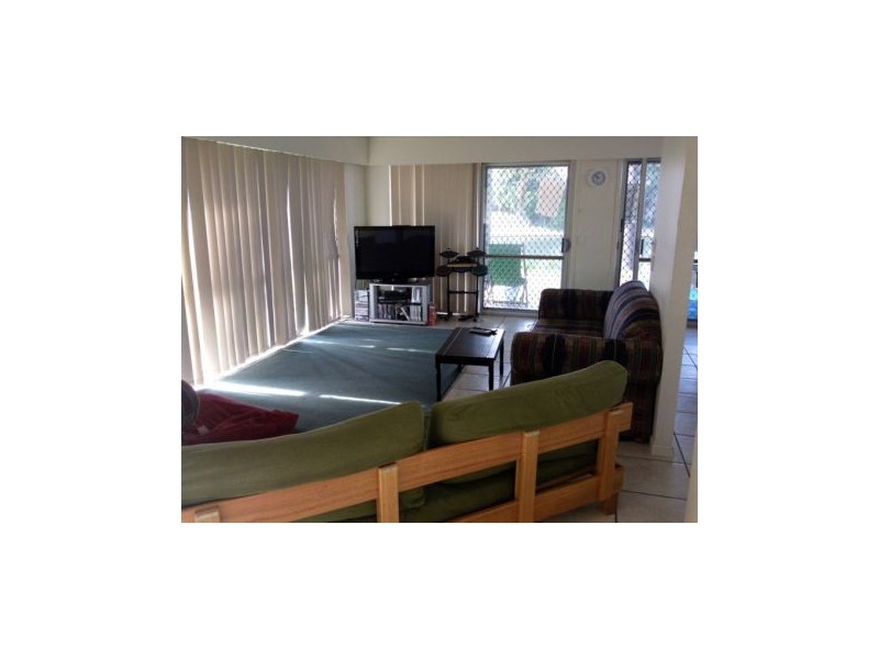 3 Vatakoula Parade, Mermaid Waters QLD 4218