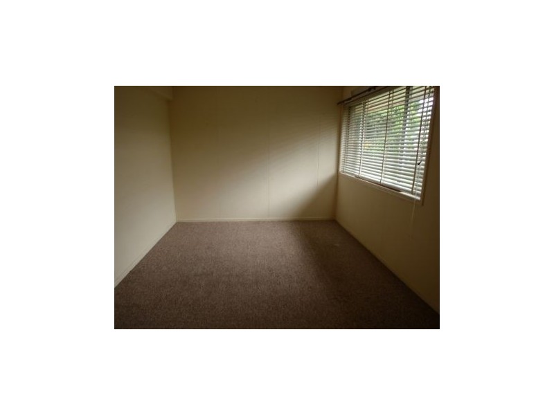 25 Vatakoula Parade, Mermaid Waters QLD 4218