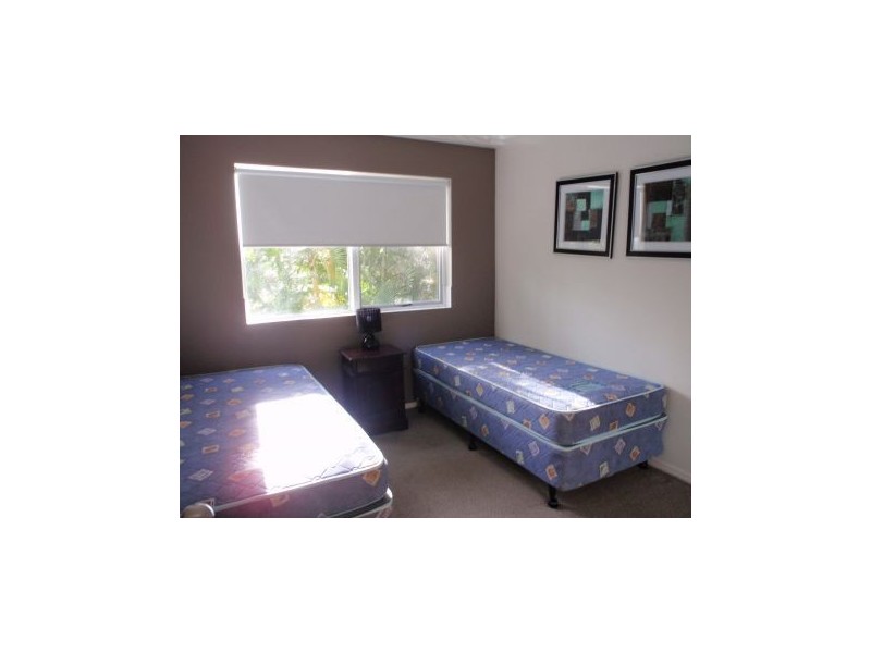 20/7-9 Redondo Avenue “grand Florida”, Miami QLD 4220