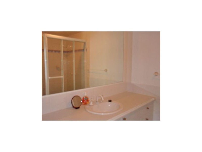 18/28 Chairlift Avenue “Santorini By The Sea”, Mermaid Beach QLD 4218