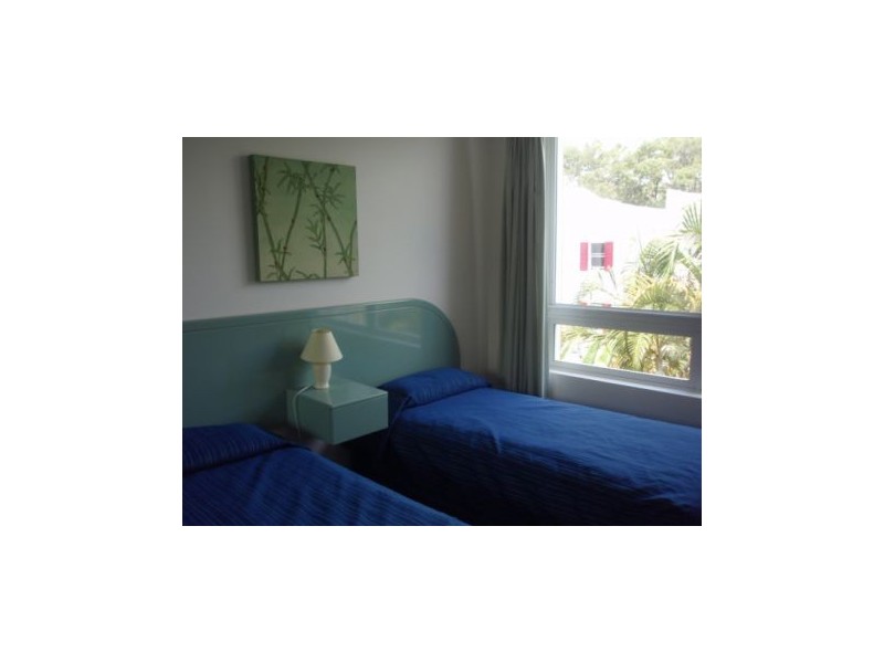 18/28 Chairlift Avenue “Santorini By The Sea”, Mermaid Beach QLD 4218