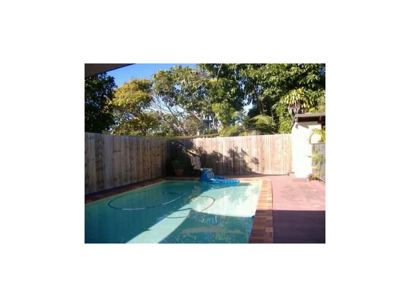 3 Star Avenue, Mermaid Beach QLD 4218