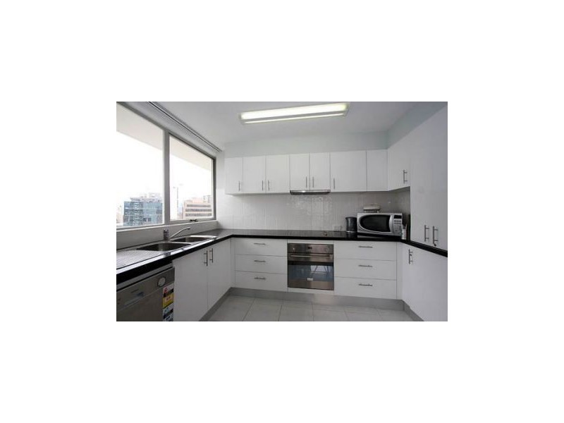 U101/32 Riverview Parade, Surfers Paradise QLD 4217