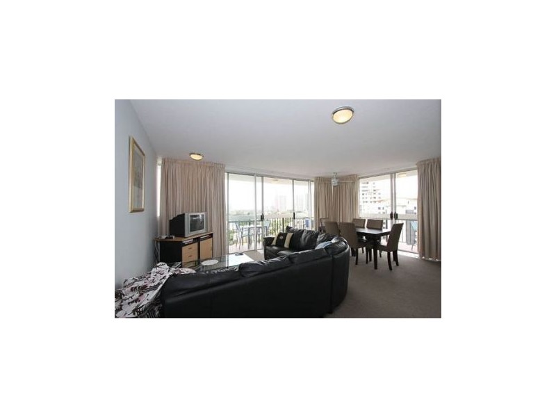 U101/32 Riverview Parade, Surfers Paradise QLD 4217