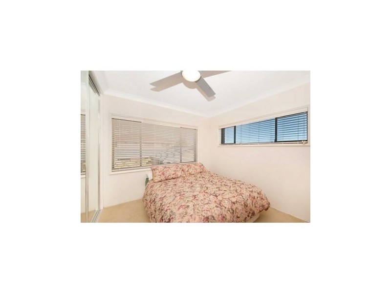 U5/268 Marine Parade, Labrador QLD 4215