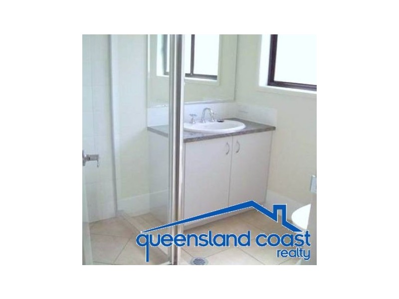 1/8 Bella Boulevard, Pimpama QLD 4209