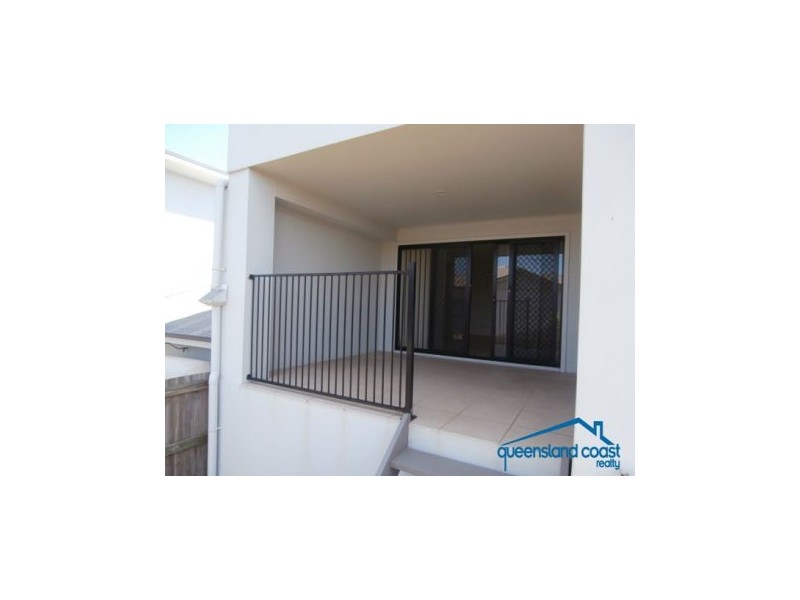 2/2 Emily Street, Ormeau QLD 4208