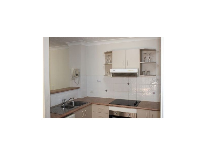 8/7-15 Monte Carlo Avenue, Surfers Paradise QLD 4217