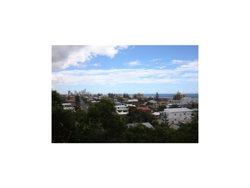 E40/1 Great Hall Drive “Magic Mountain Resort”, Miami QLD 4220