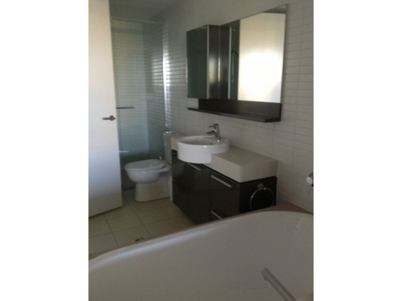 3504/323 Bayview Street, Hollywell QLD 4216