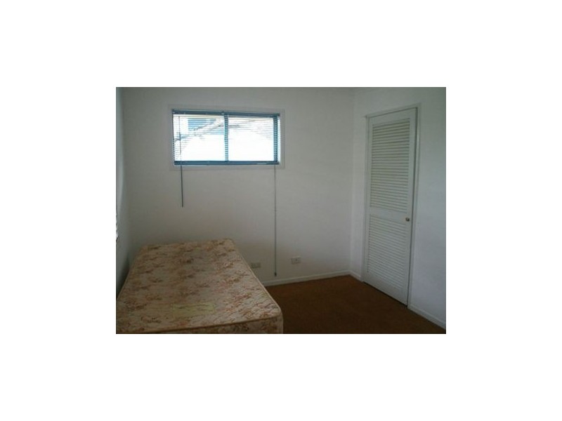 2/15 Dudley Street, Mermaid Beach QLD 4218