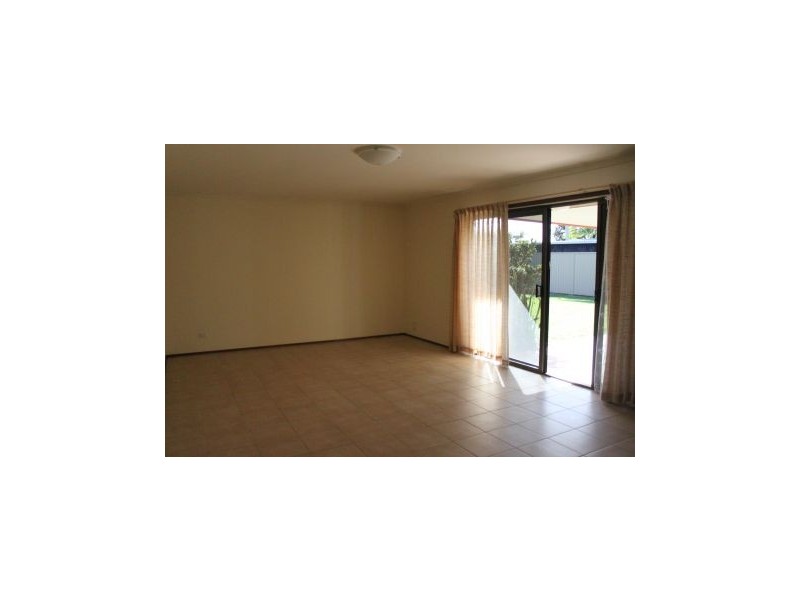 5 Ireby Court, Mermaid Waters QLD 4218