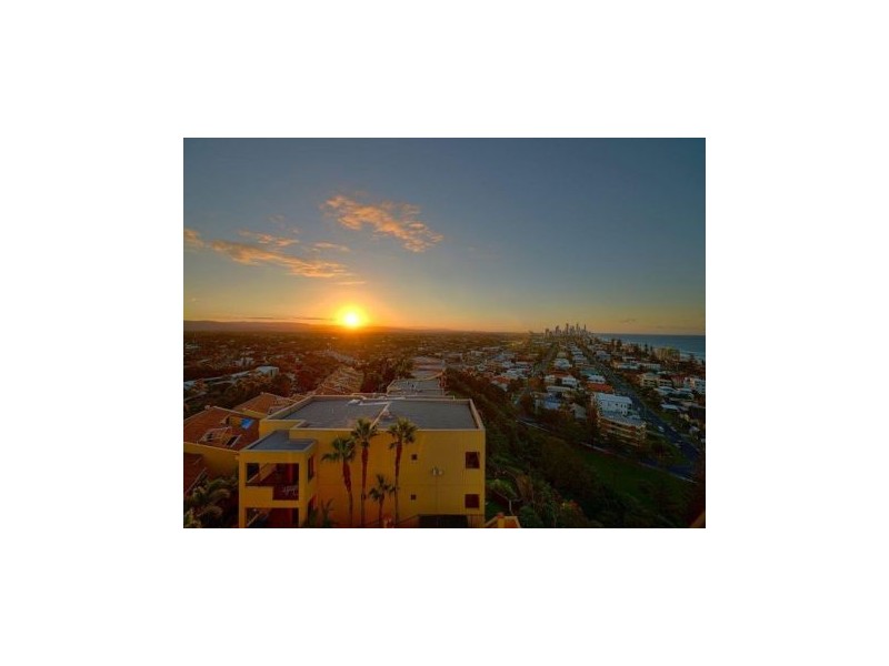 C6/1 Great Hall Drive, Nobby Beach QLD 4218