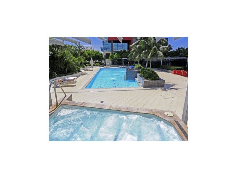 32001/9 Lawson Street, Southport QLD 4215