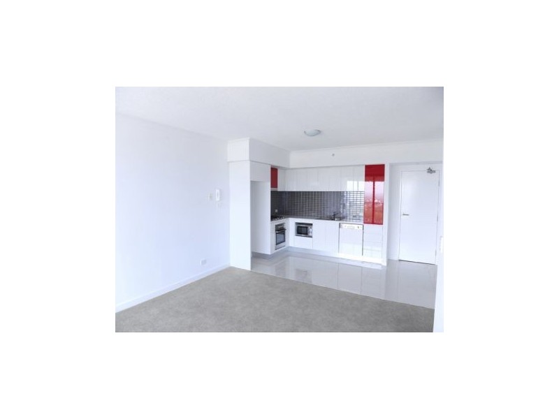 33404/9 Lawson Street, Southport QLD 4215