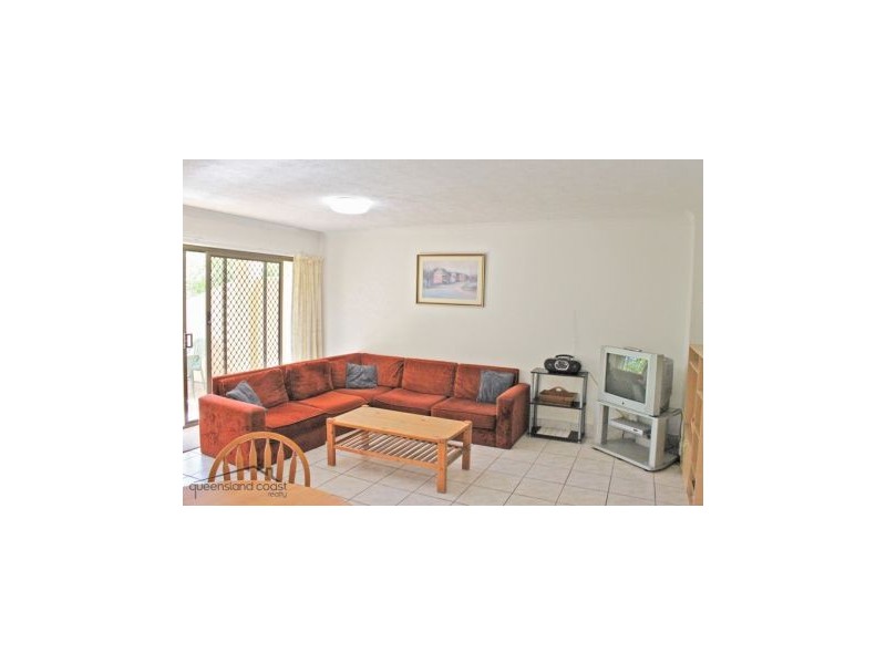 2/19-21 Chairlift Avenue “Salerno”, Nobby Beach QLD 4218