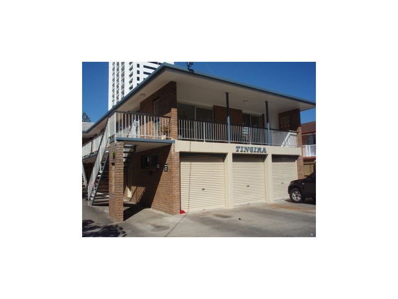 4/16 Anne Avenue, Broadbeach QLD 4218