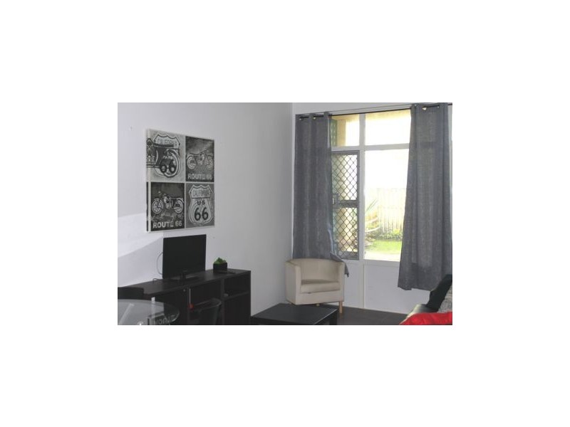 6/3 Redondo Avenue, Miami QLD 4220