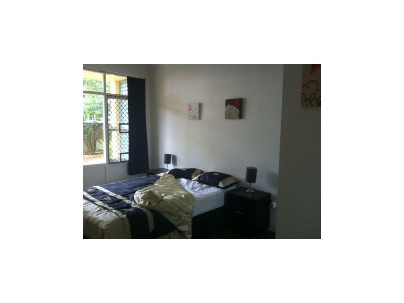 6/3 Redondo Avenue, Miami QLD 4220