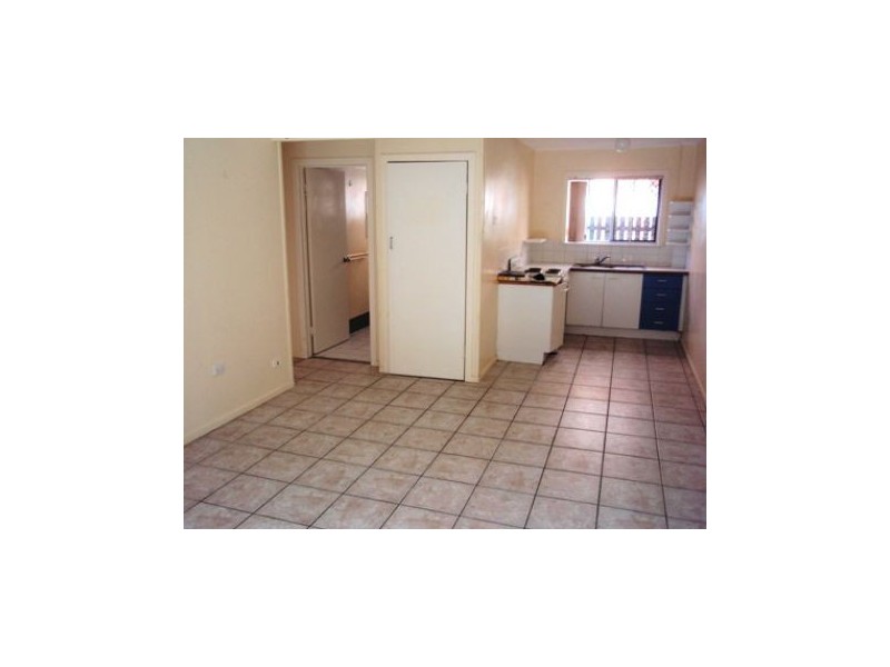 1/6 George Avenue, Broadbeach QLD 4218