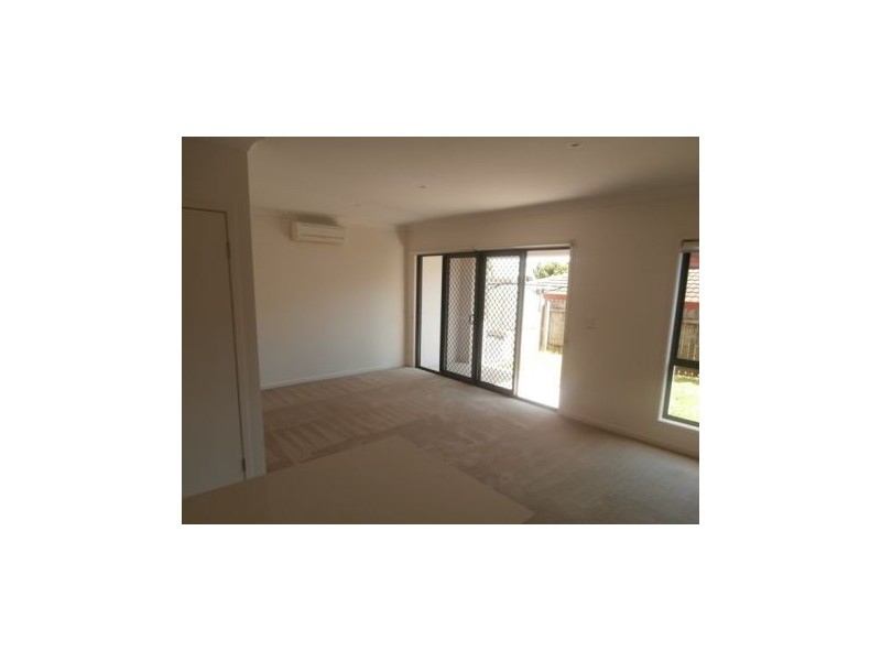 009/139 Cotlew Street, Ashmore QLD 4214