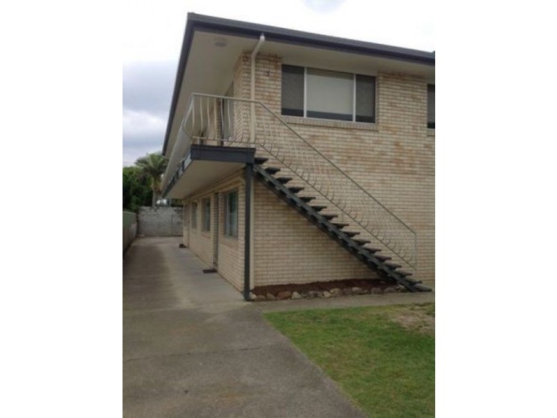 2/9 Seagull Avenue, Mermaid Beach QLD 4218