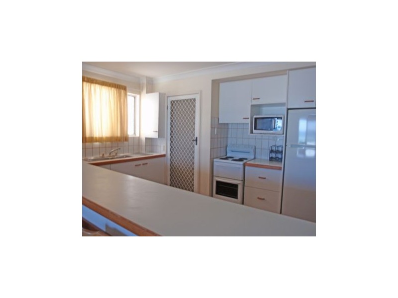 4/109 Albatross Avenue, Mermaid Beach QLD 4218