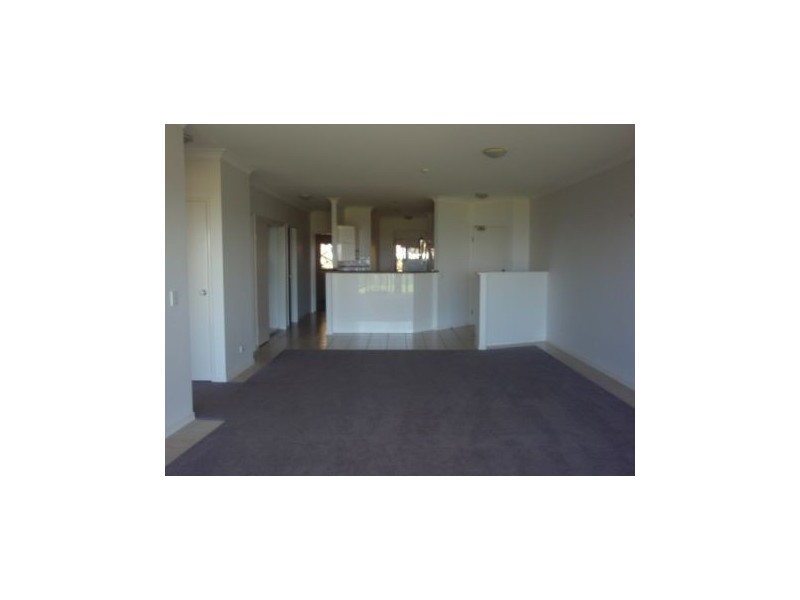 D4/1 “Magic Mountain” Great Hall Drive, Miami QLD 4220