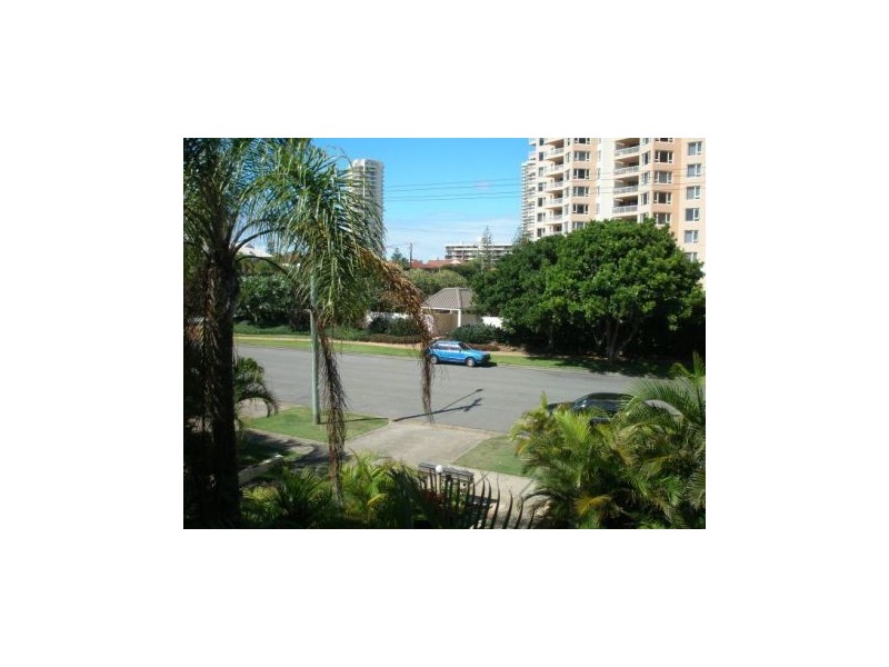 3/21 Australia Avenue, Broadbeach QLD 4218