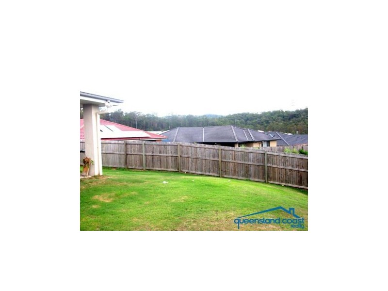 3 Gascoyne Street, Pacific Pines QLD 4211