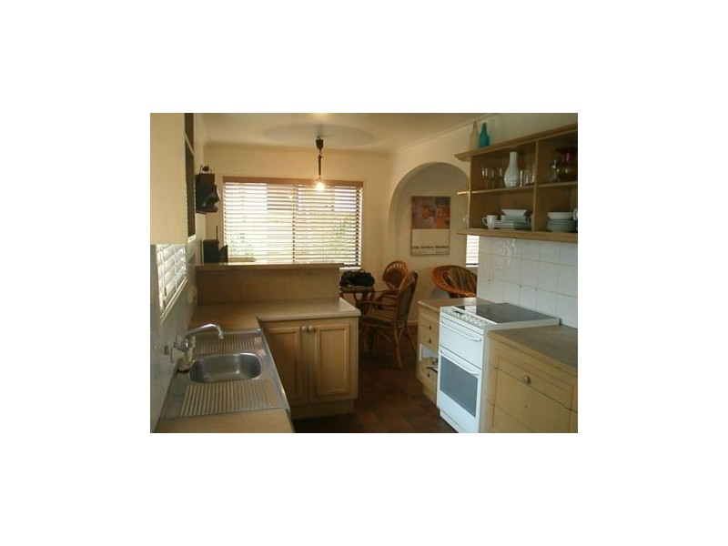 002/15 Dudley Street, Mermaid Beach QLD 4218