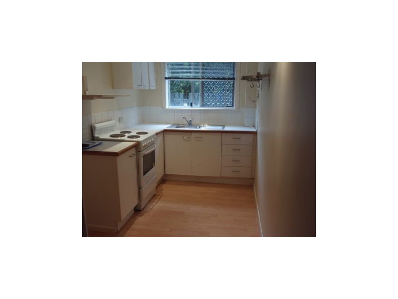 02/6 George Street, Broadbeach QLD 4218