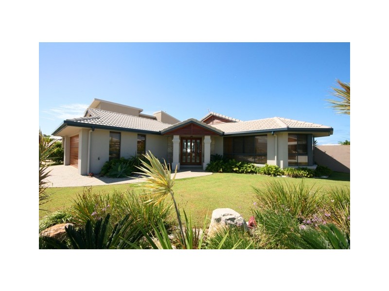 14 KOMODO CRT, Kawana Island QLD 4575