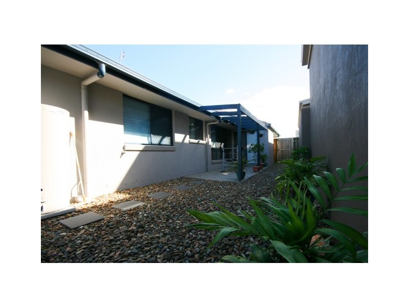 14 KOMODO CRT, Kawana Island QLD 4575